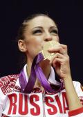 カナエワが初の２連覇／新体操 - 新体操 ロンドン五輪 : nikkansports.com