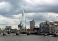 ロンドンの景観を一変させた高さ３１０メートルの「シャード」