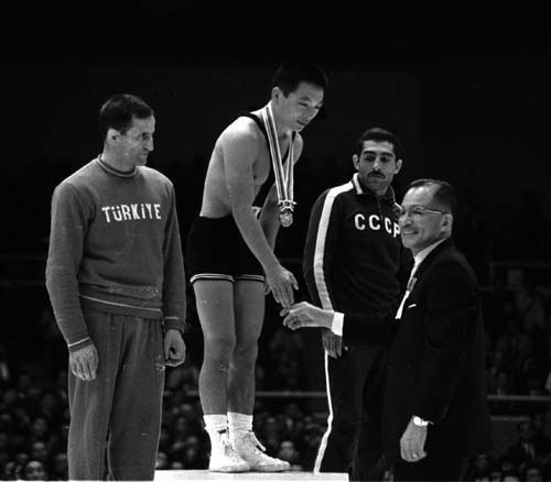 五輪連覇を果たしたフリースタイル・バンタム級(57キロ以下)の上武洋次郎(現姓小幡)